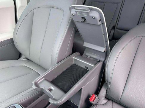 New 2026 Hyundai Ioniq 5 SEL RWD image 18