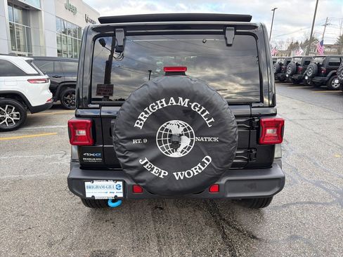 Certified 2022 Jeep Wrangler Unlimited Sahara 4xe w/ Cold Weather Group image 15