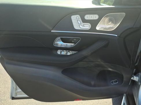 New 2026 Mercedes-Benz GLS 450 4MATIC image 11