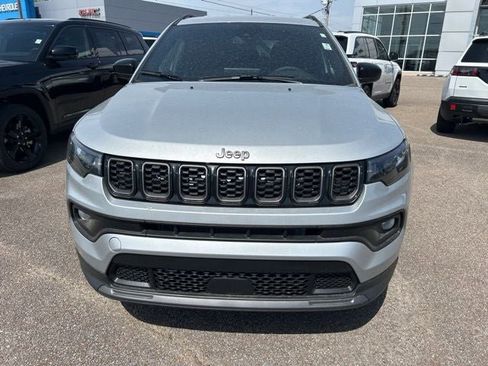 New 2026 Jeep Compass Latitude image 2