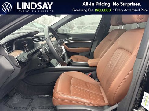 Used 2022 Audi e-tron Premium AWD/4WD image 10