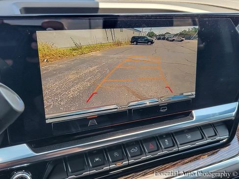 New 2026 GMC Sierra 1500 SLE image 14