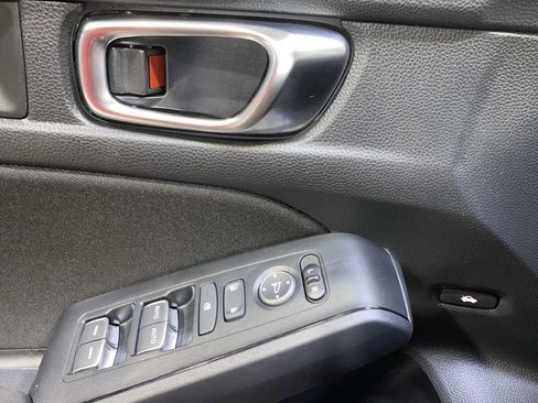 Used 2025 Honda Civic Sport image 23