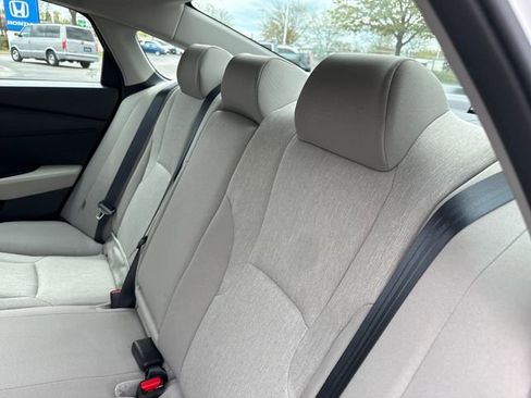 Used 2025 Honda Accord LX image 18