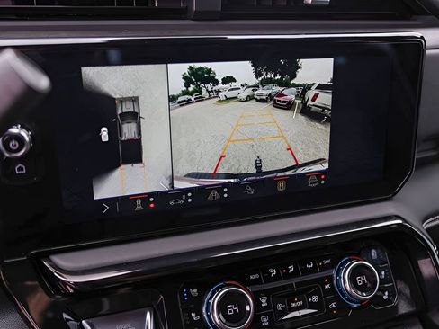 Used 2025 GMC Sierra 2500 AT4X AWD/4WD image 22