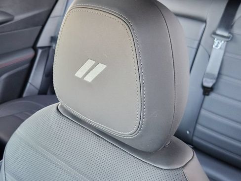 Certified 2024 Dodge Hornet GT AWD/4WD image 17