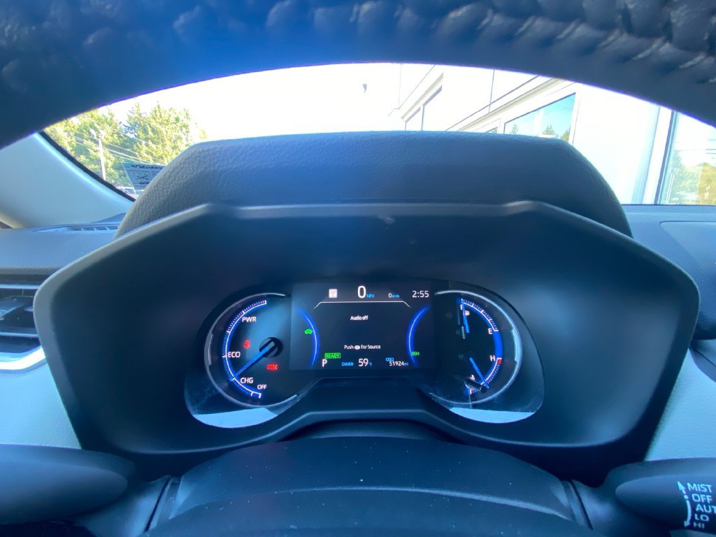 Used 2023 Toyota RAV4 XLE w/ Convenience Package AWD/4WD image 16
