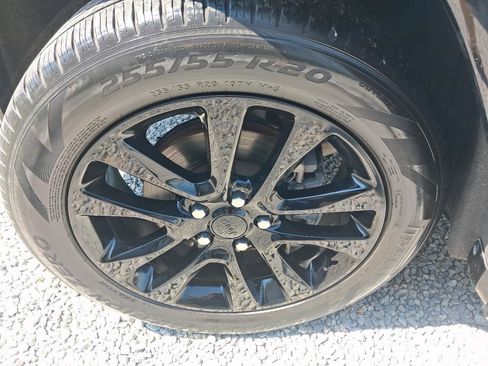 Used 2019 Jeep Grand Cherokee Altitude RWD image 25