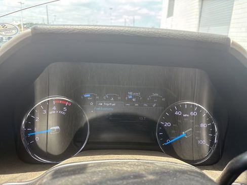 Used 2017 Ford F250 Lariat w/ Lariat Ultimate Package AWD/4WD image 22