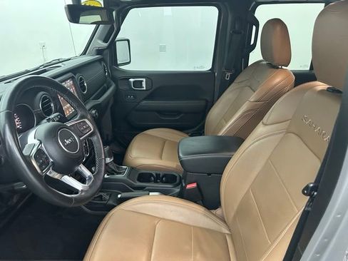 Used 2023 Jeep Wrangler Sahara w/ Cold Weather Group image 26