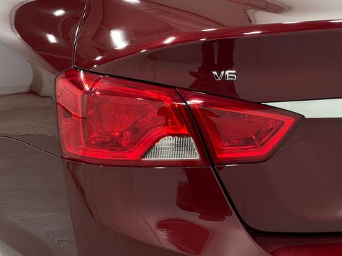 Used 2017 Chevrolet Impala Premier image 32