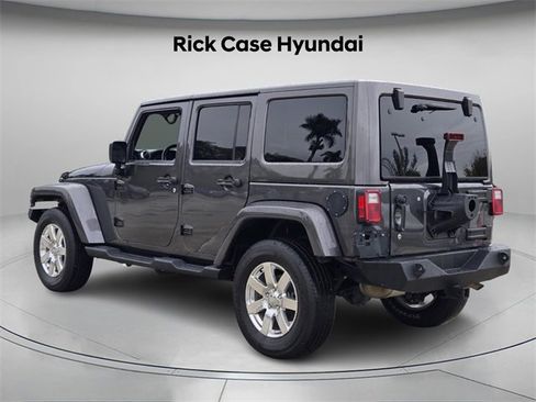 Used 2017 Jeep Wrangler Unlimited Sahara w/ Trailer Tow Group image 7