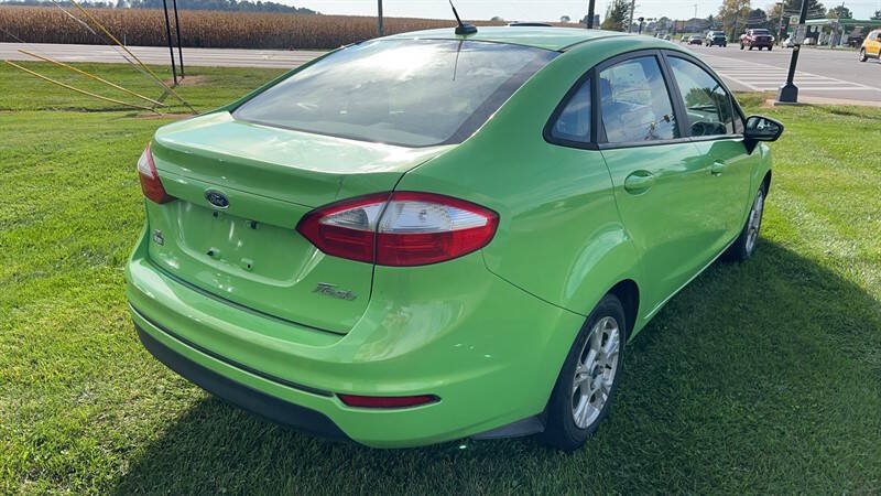 Used 2014 Ford Fiesta SE FWD image 9