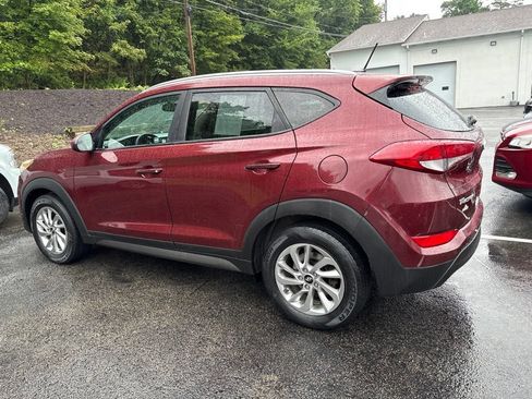 Used 2016 Hyundai Tucson SE w/ Option Group 02 AWD/4WD image 3