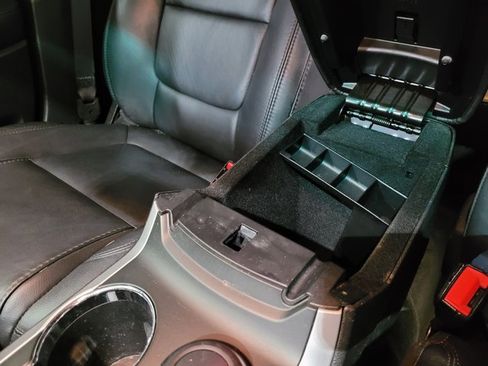 Used 2014 Ford Explorer XLT w/ Equipment Group 202A image 36