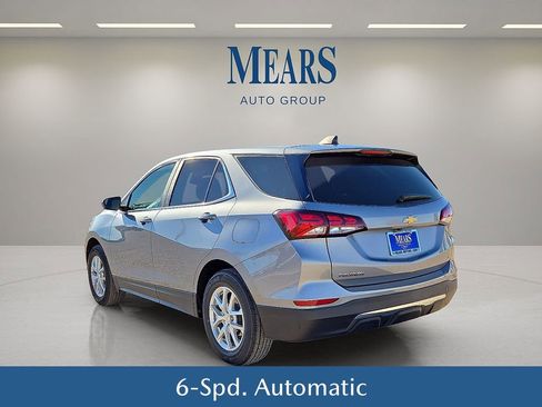 Used 2023 Chevrolet Equinox LT image 4