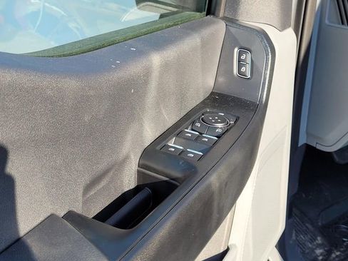 New 2026 Ford F250 XL w/ XL Chrome Package image 10