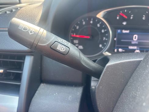 Used 2020 GMC Terrain SLE w/ Driver Convenience Package FWD image 22