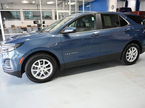Used 2024 Chevrolet Equinox LT image 7