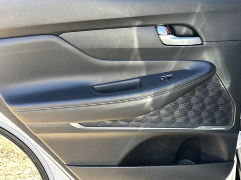 Used 2023 Hyundai Santa Fe SEL w/ Premium Package image 22