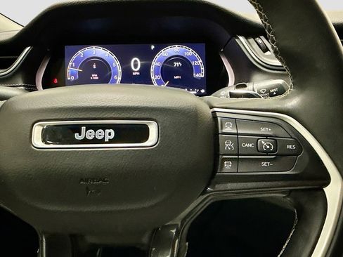 Used 2021 Jeep Grand Cherokee L Laredo w/ Luxury Tech Group I image 32