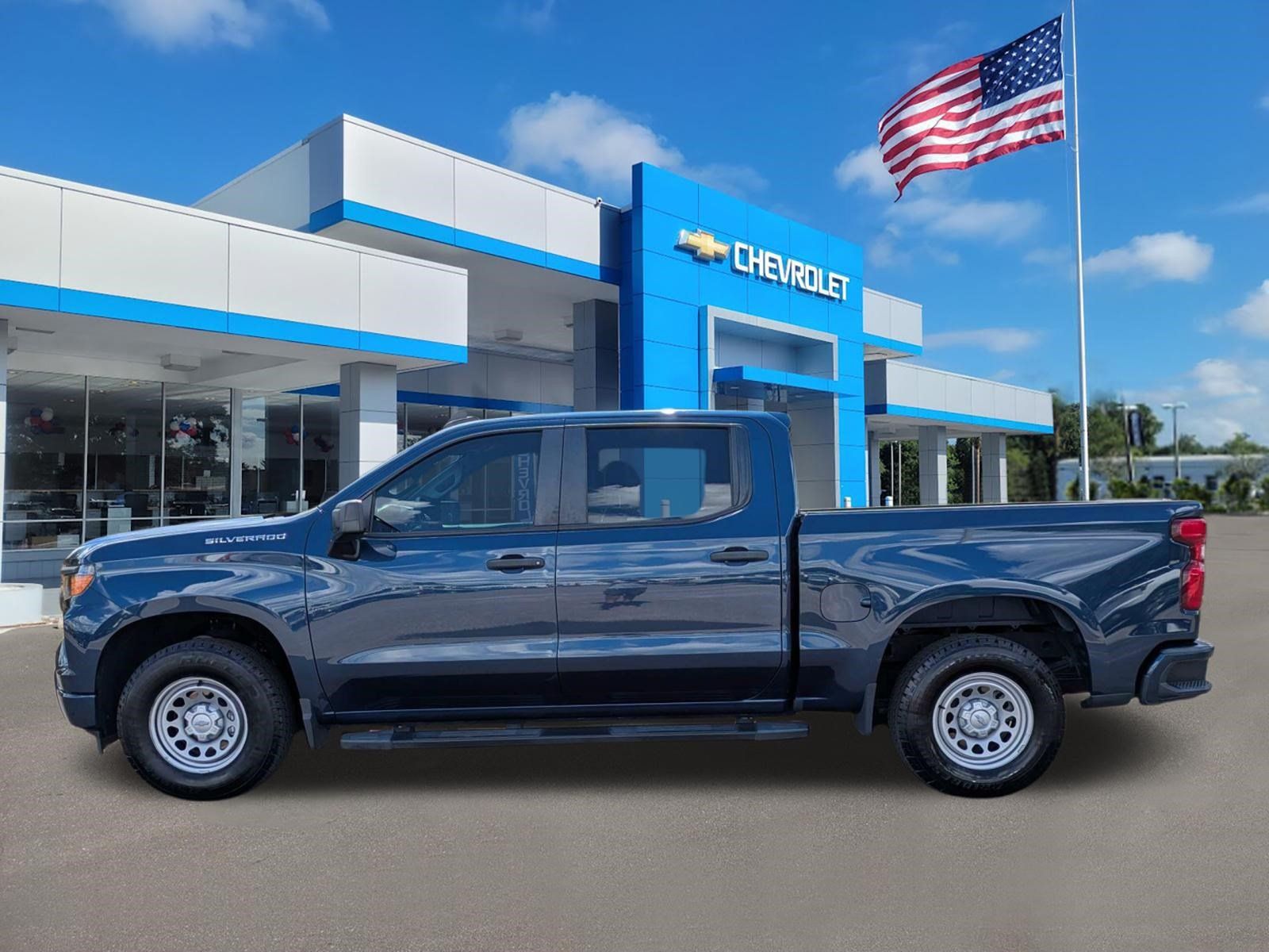 Used 2022 Chevrolet Silverado 1500 Custom RWD image 6