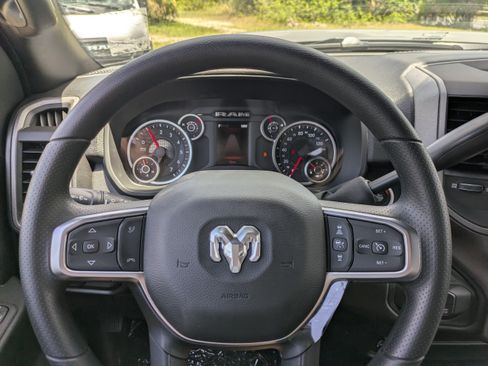 New 2026 RAM 2500 Tradesman AWD/4WD image 21