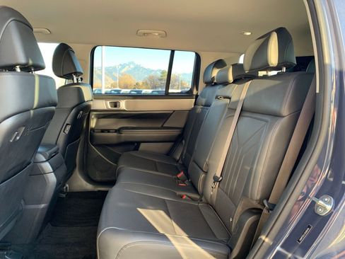 Used 2025 Hyundai Santa Fe SEL image 28