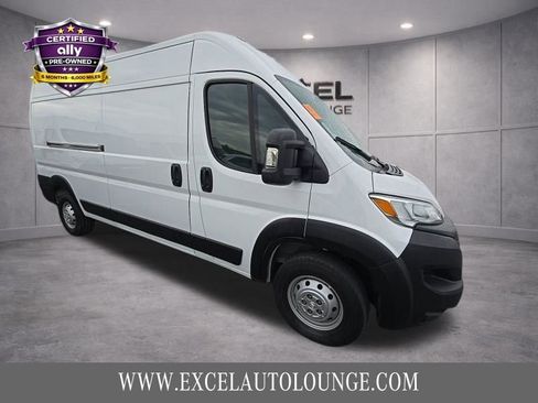 Used 2023 RAM ProMaster 2500 FWD image 11