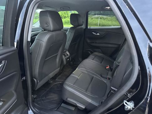 Used 2024 Chevrolet Blazer LT w/ LPO, Floor Liner Package AWD/4WD image 11