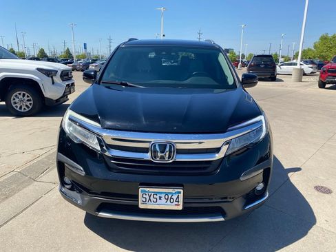 Used 2019 Honda Pilot Touring image 10