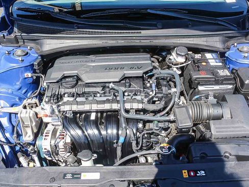 Used 2023 Hyundai Elantra SEL w/ Convenience Package image 37