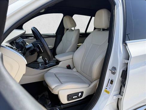 Used 2019 BMW X3 sDrive30i w/ Convenience Package RWD image 11