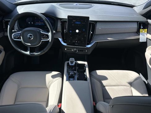 New 2026 Volvo XC90 B6 Plus image 7