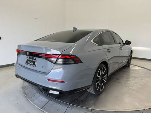 Used 2025 Honda Accord Touring image 31