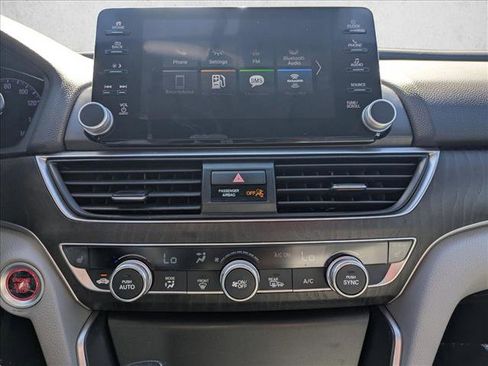 Used 2020 Honda Accord EX image 14