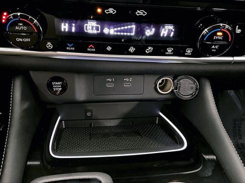 New 2025 Nissan Rogue Platinum w/ Tech Package AWD/4WD image 53