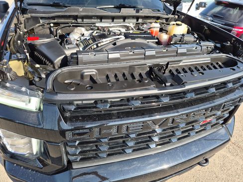 Used 2022 Chevrolet Silverado 3500 LTZ w/ LTZ Plus Package AWD/4WD image 32