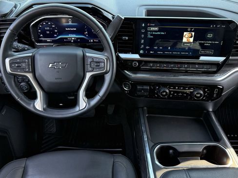 Certified 2024 Chevrolet Silverado 2500 LTZ w/ LTZ Plus Package image 11