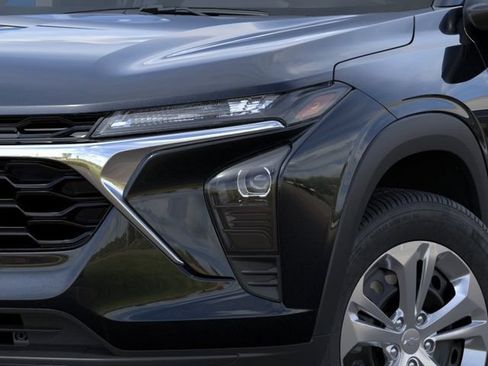 New 2026 Chevrolet Trax LS FWD image 10