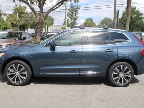 Used 2022 Volvo XC60 T8 Inscription Expression w/ Advanced Package image 13