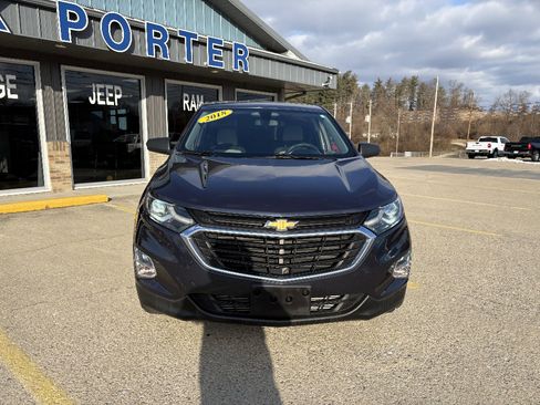 Used 2018 Chevrolet Equinox LS FWD image 8