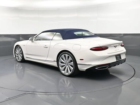 Used 2026 Bentley Continental GTC AWD/4WD image 3