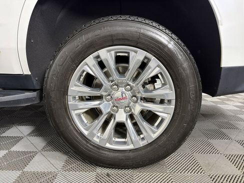 Used 2023 GMC Yukon Denali w/ Advanced Technology Package image 22
