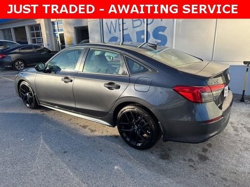 Used 2024 Honda Civic Sport image 5