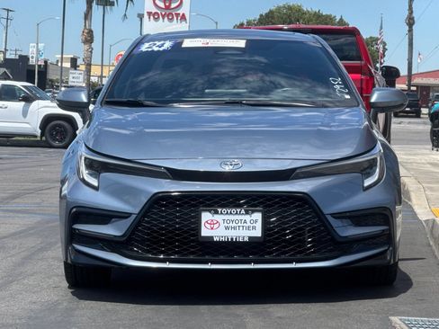 Used 2024 Toyota Corolla SE w/ SE Premium Package FWD image 10