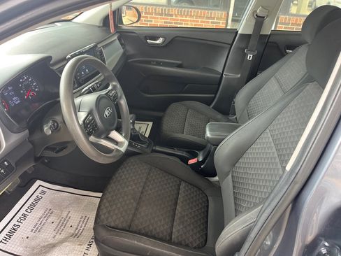 Used 2020 Kia Rio S image 8