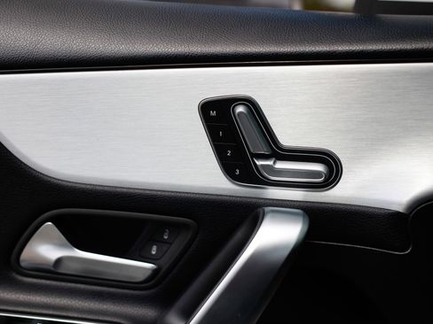 Used 2019 Mercedes-Benz A 220 image 49