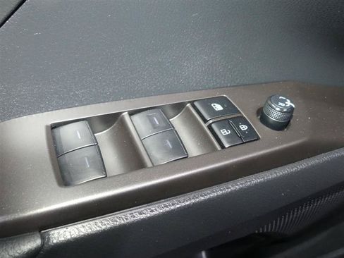 Used 2023 Toyota Camry SE w/ Cold Weather Package AWD/4WD image 20