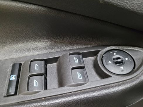 Used 2014 Ford Escape SE AWD/4WD image 27